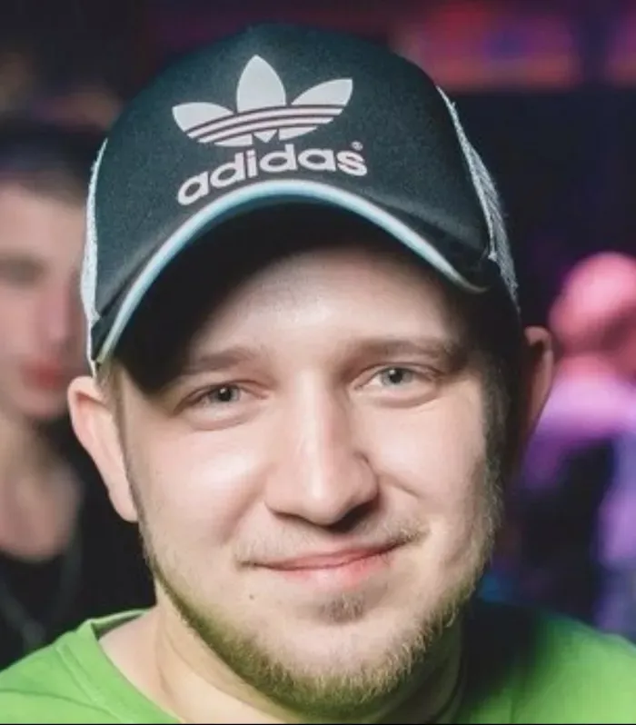 Название